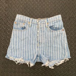 Levi’s 501 shorts